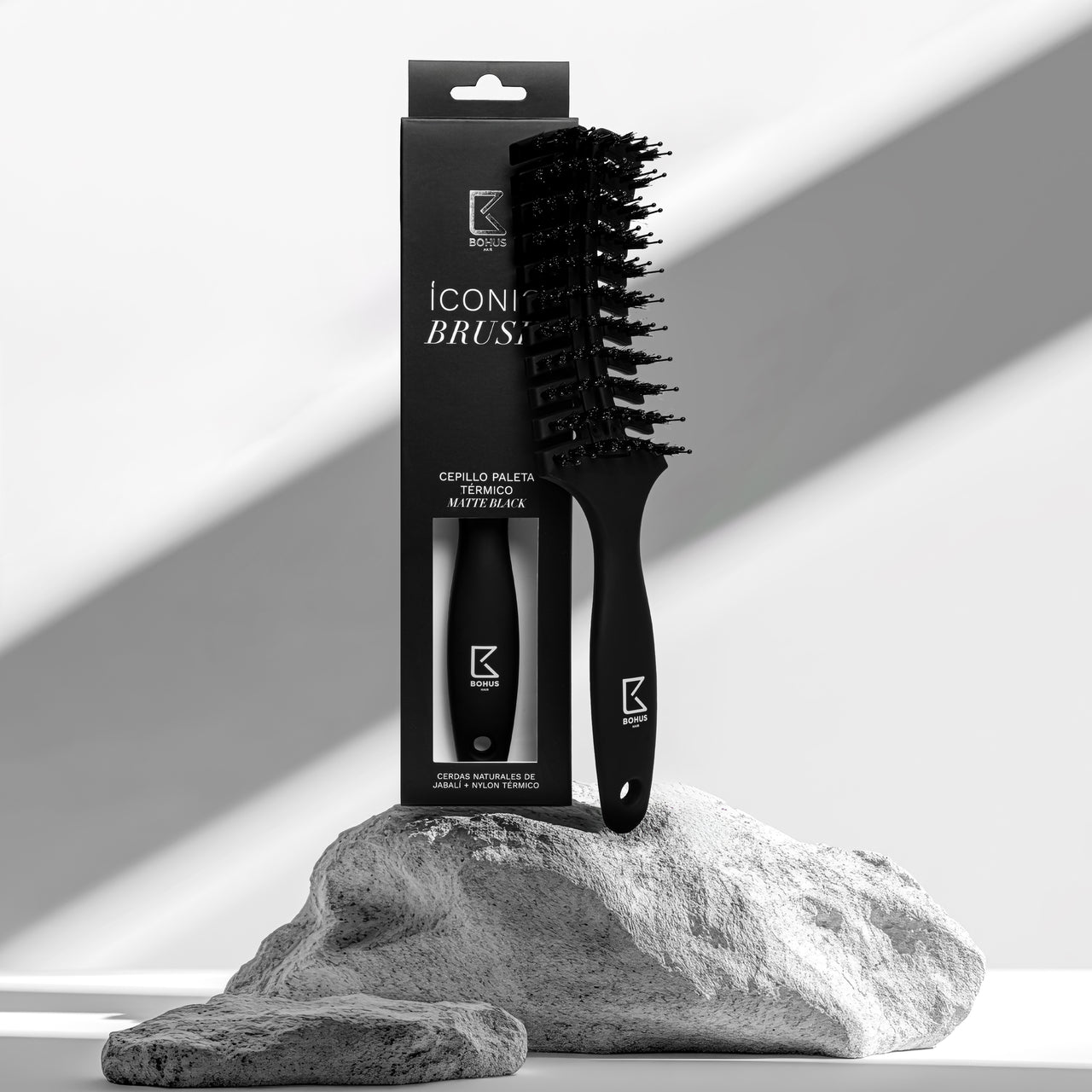 Cepillo paleta térmico MATTE BLACK